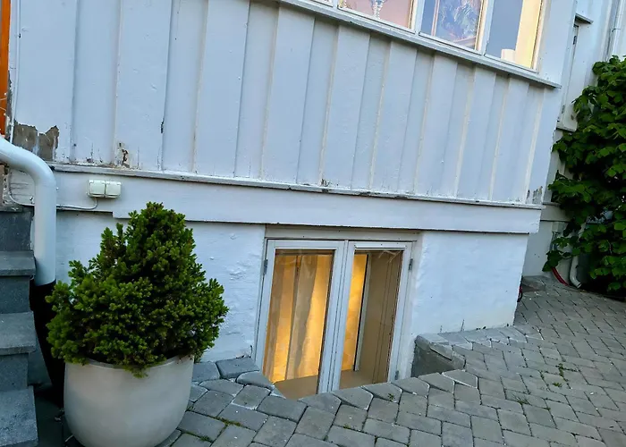 Abels Apartement, Blindern / Ulleval * Oslo