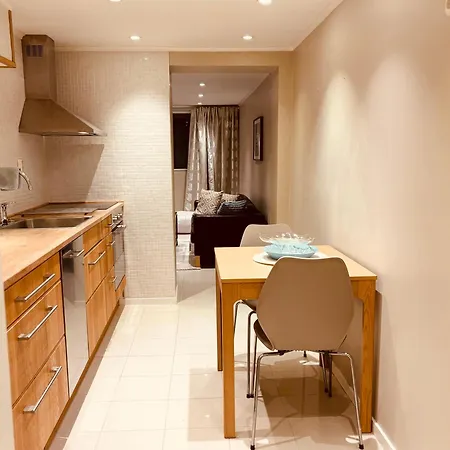 Abels Apartement, Blindern / Ulleval